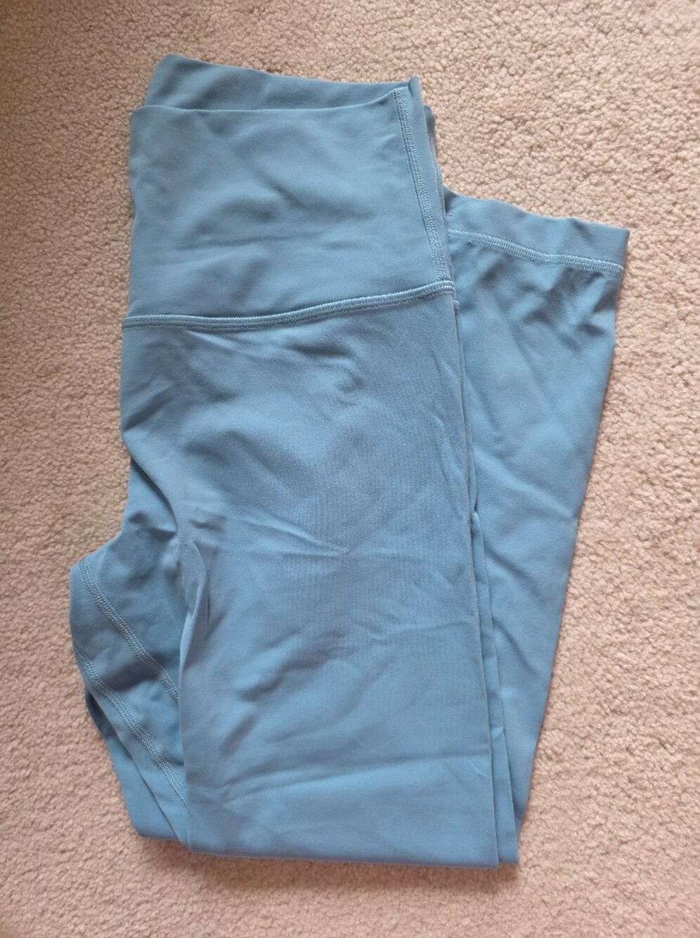 Teal Lulu Crops